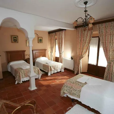Landhuis Calderon De Medina I Y Ii *