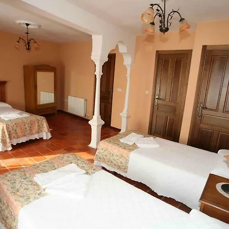 Calderon De Medina I Y Ii Siete Iglesias de Trabancos