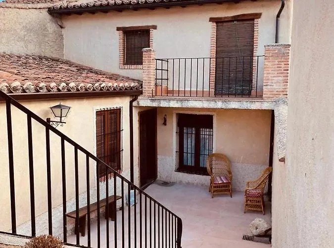 Séjour à la campagne Calderon De Medina I Y Ii